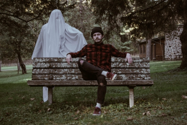 5 scientific reasons why people see ghosts